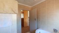 Bathroom 2 - 7 square meters of property in Wilropark