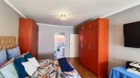 Main Bedroom - 35 square meters of property in Norkem park