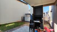 Patio - 10 square meters of property in Terenure