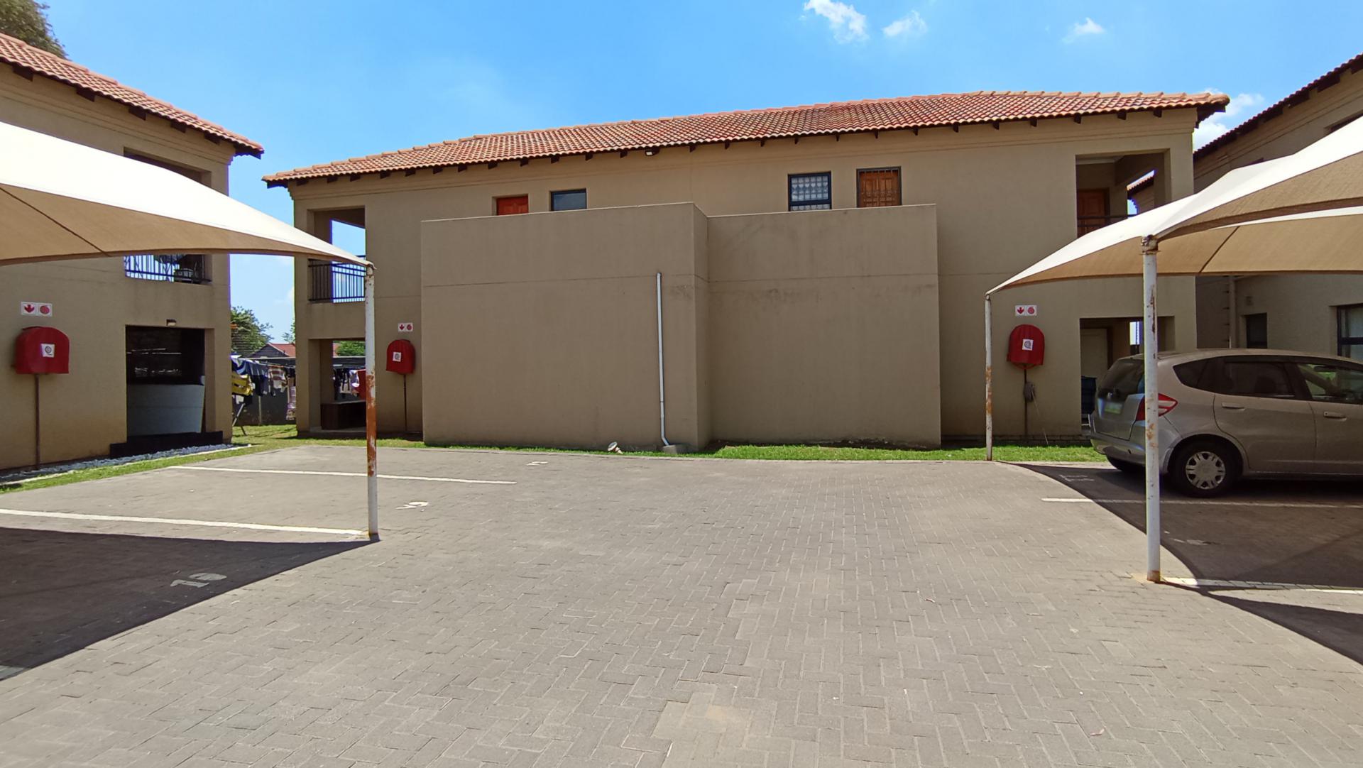 Front View of property in Brakpan