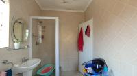 Bathroom 1 - 8 square meters of property in Amberfield