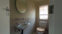 Guest Toilet - 4 square meters of property in Amberfield