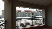 Balcony - 47 square meters of property in Erand Gardens