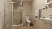 Bathroom 1 - 7 square meters of property in Dainfern