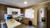 Kitchen - 13 square meters of property in Pomona