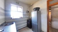 Kitchen - 7 square meters of property in Musgrave