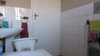 Bathroom 1 - 5 square meters of property in Florida