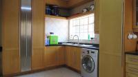 Kitchen - 48 square meters of property in Strathavon