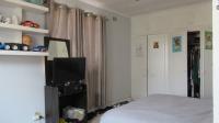 Bed Room 3 - 15 square meters of property in Strathavon