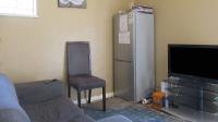 Lounges - 99 square meters of property in Strathavon