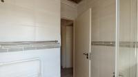 Bathroom 1 - 5 square meters of property in Andeon