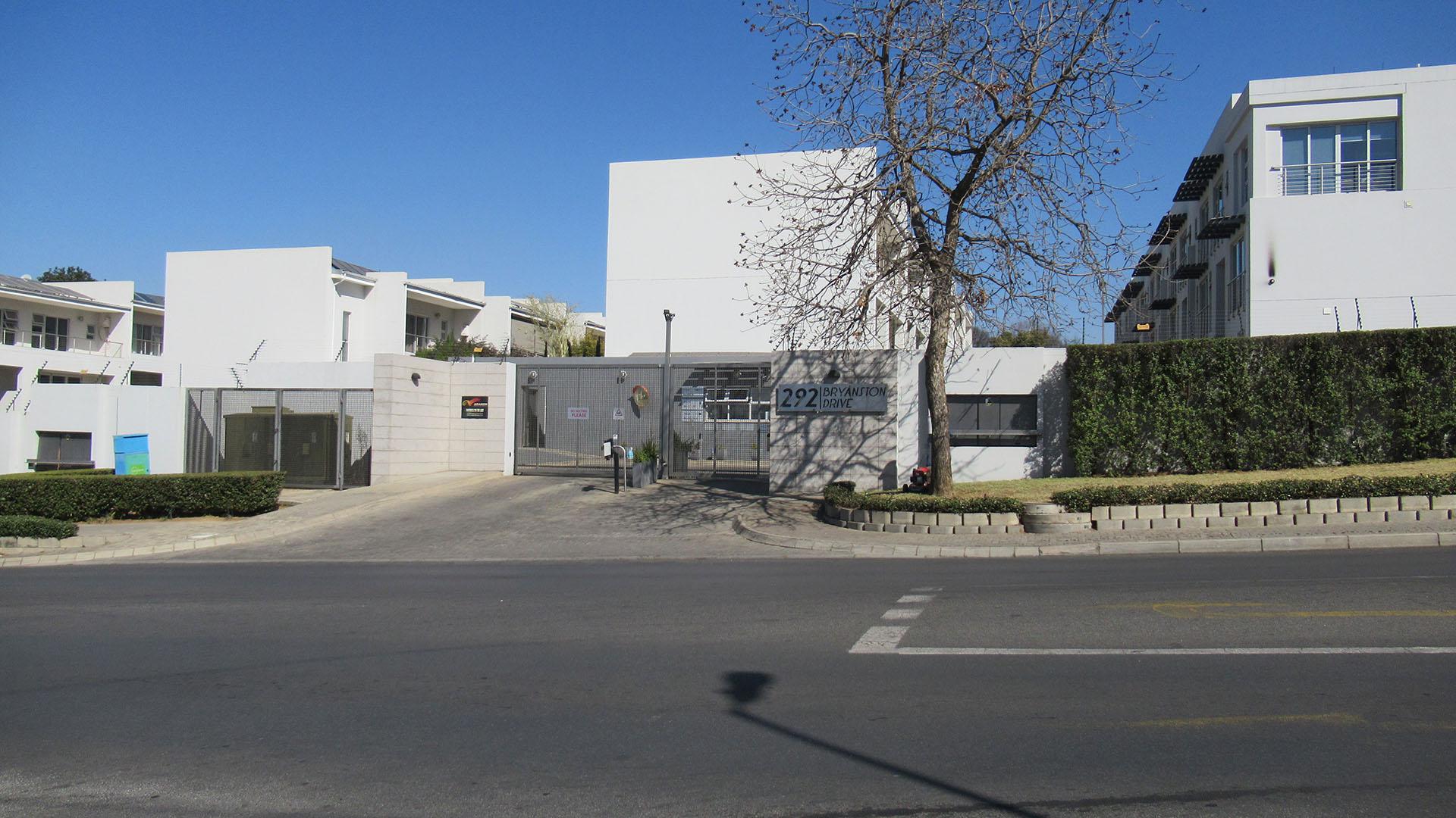 Front View of property in Bryanston