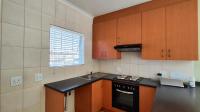 Kitchen - 8 square meters of property in Elsburg