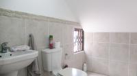 Guest Toilet - 5 square meters of property in North Riding A.H.