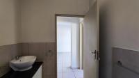 Bathroom 1 - 5 square meters of property in Benoni