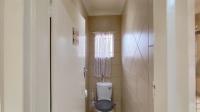 Bathroom 1 - 7 square meters of property in Buurendal 