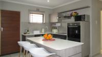 Kitchen - 13 square meters of property in Cosmo City