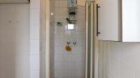 Main Bathroom - 4 square meters of property in Woodlands - DBN