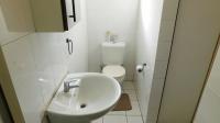 Main Bathroom - 4 square meters of property in Woodlands - DBN