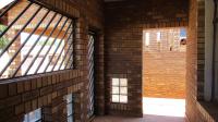 Patio - 6 square meters of property in Lenasia South