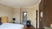 Main Bedroom - 18 square meters of property in Northgate (JHB)