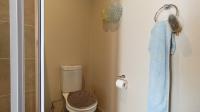 Bathroom 1 - 5 square meters of property in Whiteridge