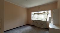 Bed Room 3 - 18 square meters of property in Linden