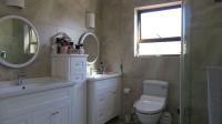 Main Bathroom - 10 square meters of property in Beverley