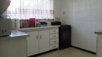 Kitchen - 10 square meters of property in Westonaria