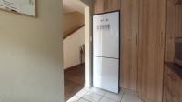 Kitchen - 8 square meters of property in Wonderboom South