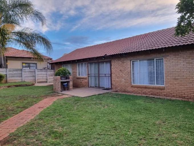 4 Bedroom House for Sale For Sale in Polokwane - MR641860