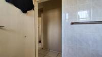 Bathroom 1 - 6 square meters of property in New Redruth