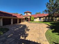 8 Bedroom 5 Bathroom House for Sale for sale in Safarituine