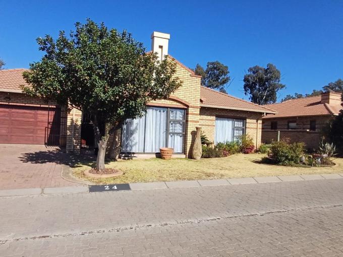 2 Bedroom Simplex for Sale For Sale in Alberton - MR641952