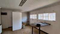 Kitchen - 47 square meters of property in Verwoerdpark