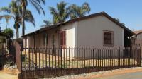 Front View of property in Krugersdorp