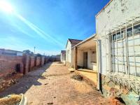  of property in La Rochelle - JHB