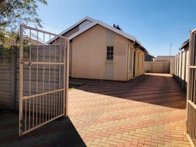 3 Bedroom House for Sale For Sale in Alberton - MR642196