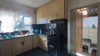 Kitchen - 14 square meters of property in Belhar