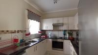 Kitchen - 9 square meters of property in Olivedale