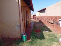 Front View of property in Vosloorus