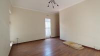 Main Bedroom - 27 square meters of property in Randpark Ridge