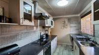 Kitchen - 19 square meters of property in Brakpan