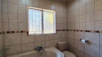 Bathroom 1 - 11 square meters of property in Brakpan