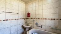 Bathroom 1 - 11 square meters of property in Brakpan