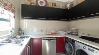 Kitchen - 28 square meters of property in Midstream Estate