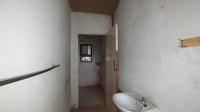 Bathroom 1 - 5 square meters of property in Coronationville