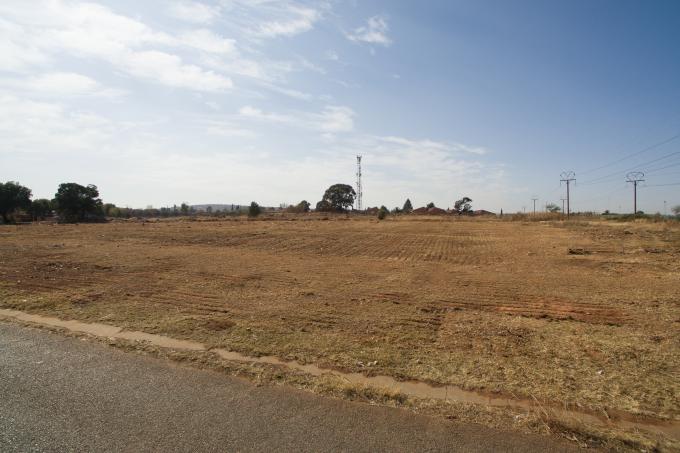 Land for Sale For Sale in Lenasia South - MR642777