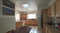 Kitchen - 28 square meters of property in Mondeor