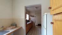 Scullery - 5 square meters of property in Mondeor